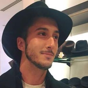 Meet your Posher, Philip